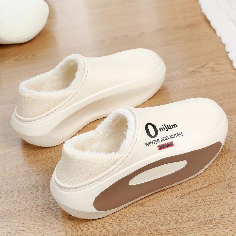 Men's Cotton Slippers Winter Fleece Lined Warm Fur Integrated Large Size 45 Anti Slip Waterproof Indoor Home with Heel Cotton...
Men's Cotton Slippers Winter Fleece Lined Warm Fur Integrated Large Size 45 Anti Slip Waterproof Indoor Home with Heel Cotton...