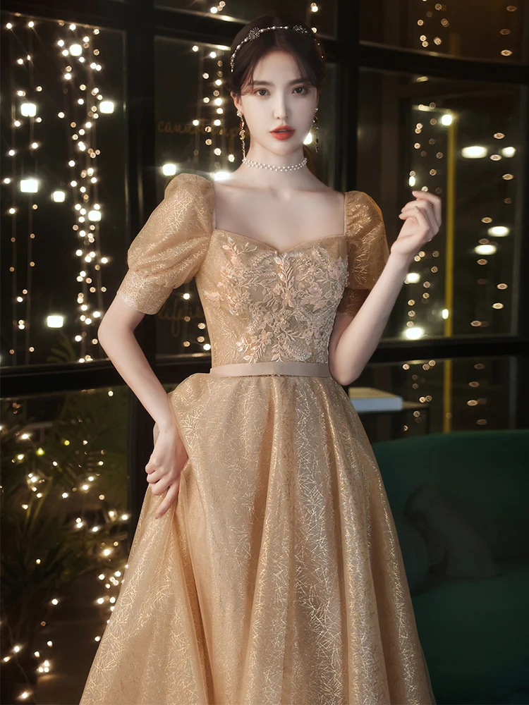 Champagne Evening Dresses Retro Appliques Square Collar Lace Up Banquet Gown Light Luxury Puff Sleeve Party Dress
Champagne Evening Dresses Retro Appliques Square Collar Lace Up Banquet Gown Light Luxury Puff Sleeve Party Dress