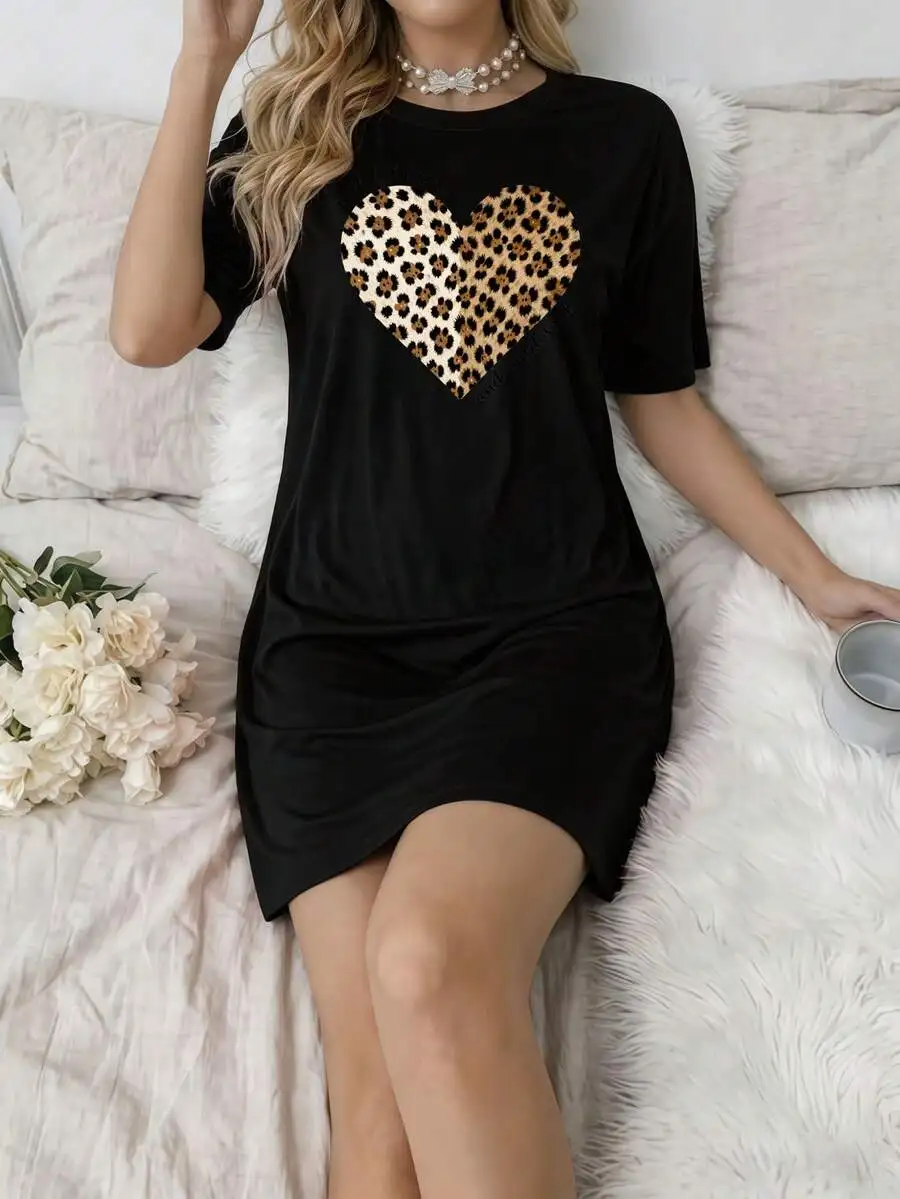 Leopard Print Heart Design Black Nightdress For Women Comfortable Sleepwear Loungewear
Leopard Print Heart Design Black Nightdress For Women Comfortable Sleepwear Loungewear