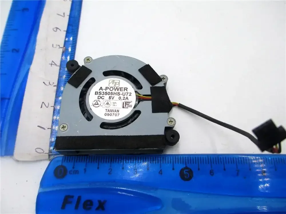 Laptop cpu cooling fan for Genuine Bluegear NB10T01 10" CPU FAN A-POWER BS3505HS-U72 5V 0.2A 28G200202-00 35x35mm
Laptop cpu cooling fan for Genuine Bluegear NB10T01 10" CPU FAN A-POWER BS3505HS-U72 5V 0.2A 28G200202-00 35x35mm