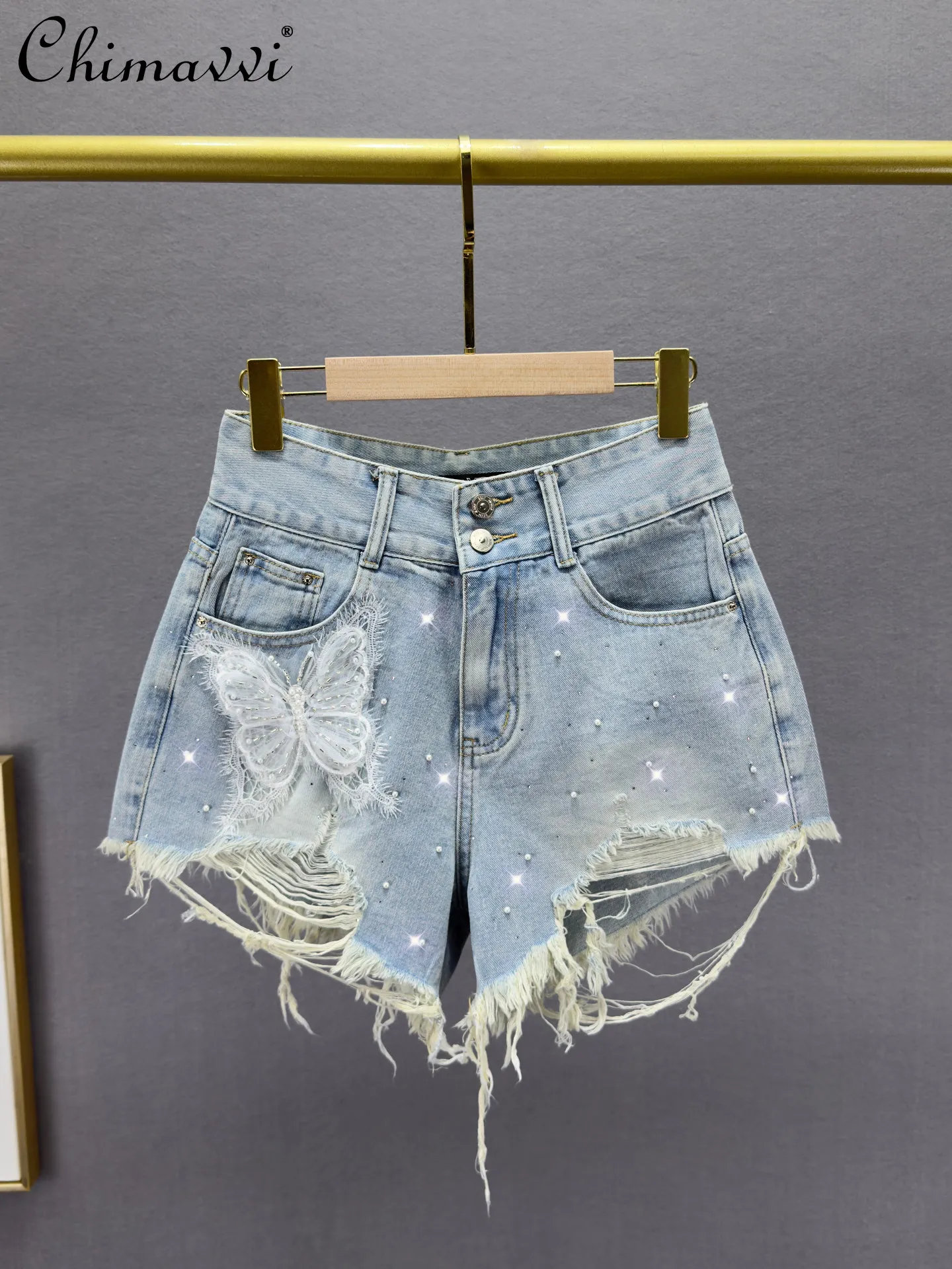 A-line Denim Shorts for Women 2026 Summer New Fashion High Waist Slim European Ripped Beaded Hot-drilled Wide-leg Hot Pants
A-line Denim Shorts for Women 2026 Summer New Fashion High Waist Slim European Ripped Beaded Hot-drilled Wide-leg Hot Pants