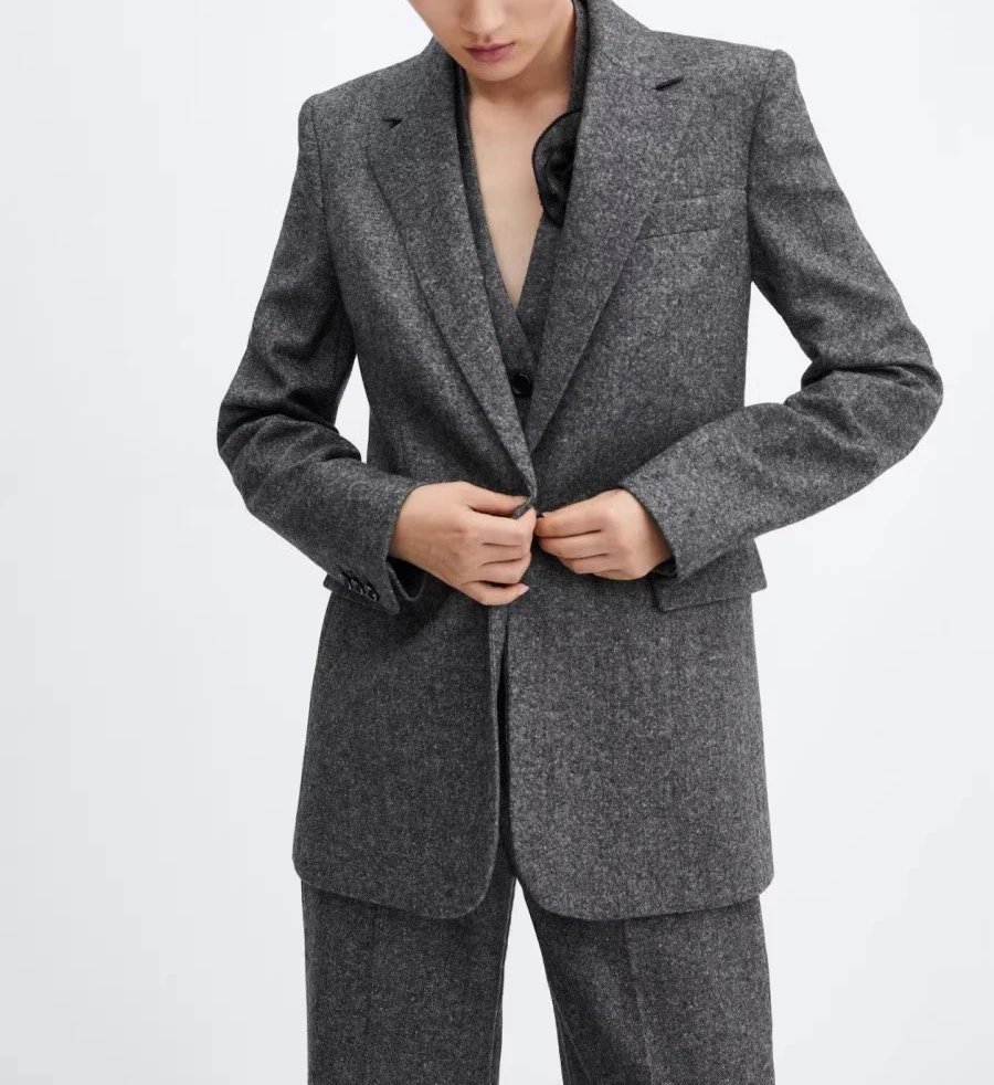 Осенне-зимний женский длинный костюм из смешанного волокна, джинсовые брюки с прямыми штанинами, модная рабочая одежда, весенняя коллекция 2025 года... 
Осенне-зимний женский длинный костюм из смешанного волокна, джинсовые брюки с прямыми штанинами, модная рабочая одежда, весенняя коллекция 2025 года...