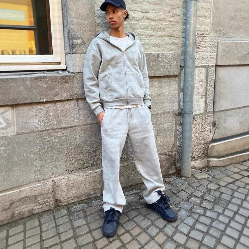 American Retro Casual Sportswear Set Loose Hooded Open Cardigan Sweatirt Trousers for Men And Women Long Sve Long Pants ...
American Retro Casual Sportswear Set Loose Hooded Open Cardigan Sweatirt Trousers for Men And Women Long Sve Long Pants ...