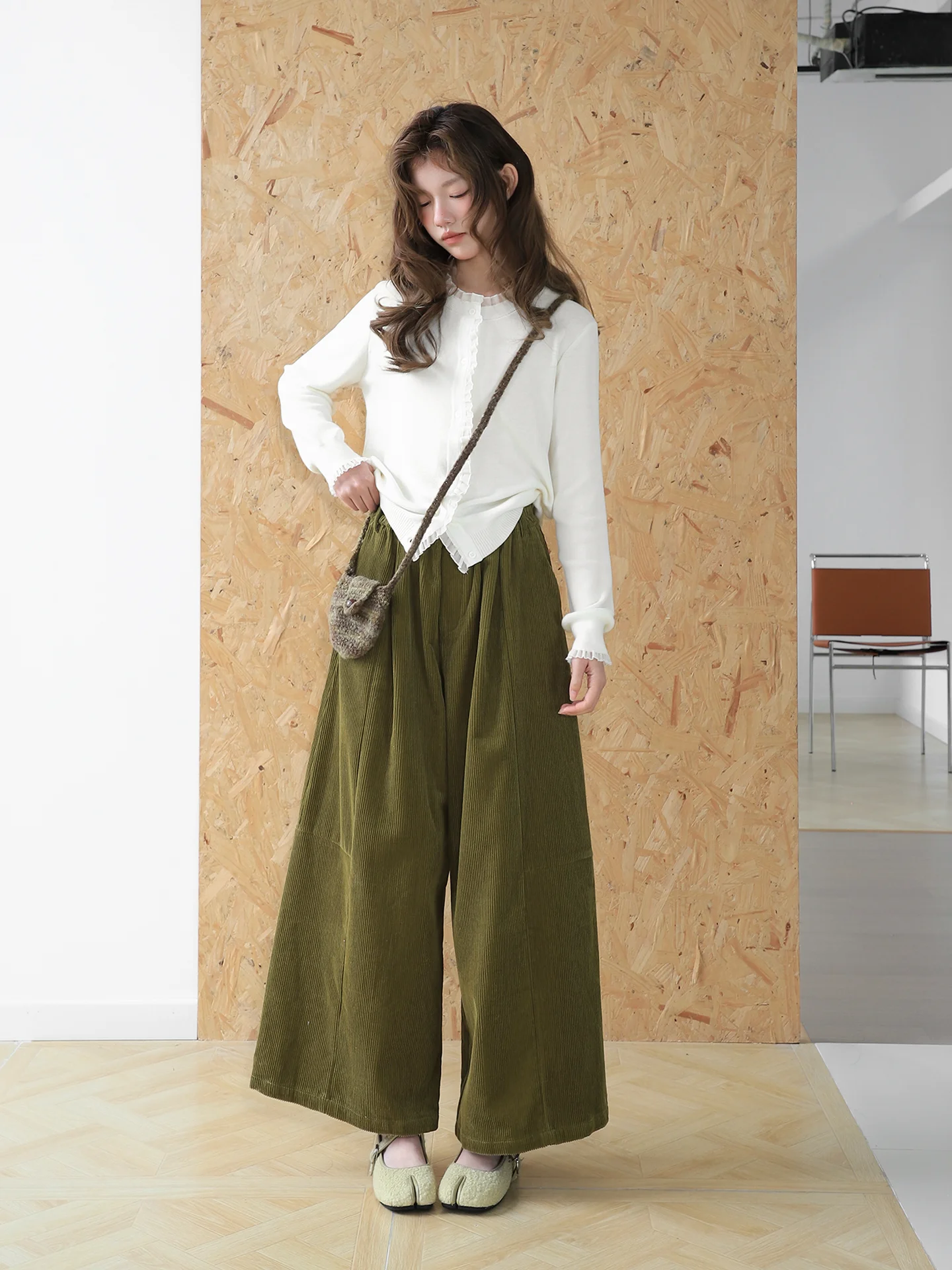 Casual Chino Pants Women's Basic Trousers Velvet Wide Leg Pants 3D Tailoring Pure Color Spring Autumn Seasonal Wear
Casual Chino Pants Women's Basic Trousers Velvet Wide Leg Pants 3D Tailoring Pure Color Spring Autumn Seasonal Wear