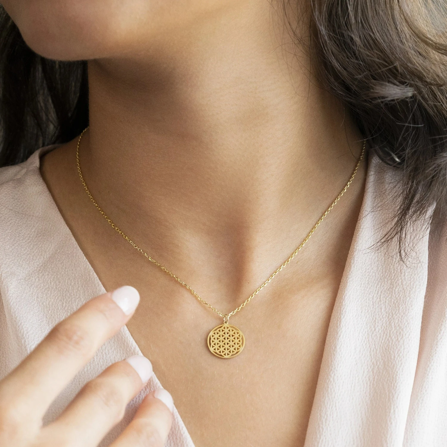 Life Flower Necklace, Handmade Life Flower Symbol Jewelry, Sacred Pendant,18K Gold Plated Stainless Steel Jewellry for Her
Life Flower Necklace, Handmade Life Flower Symbol Jewelry, Sacred Pendant,18K Gold Plated Stainless Steel Jewellry for Her