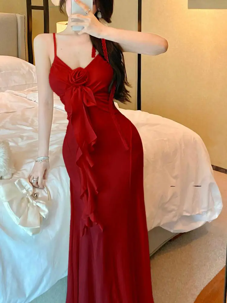 Korean Women Solid V Neck Elegant Sexy Ruffle Edge Spaghetti Strap Dress Summer Sleeveless Backles Slim Evening Party Long Dress 
Korean Women Solid V Neck Elegant Sexy Ruffle Edge Spaghetti Strap Dress Summer Sleeveless Backles Slim Evening Party Long Dress