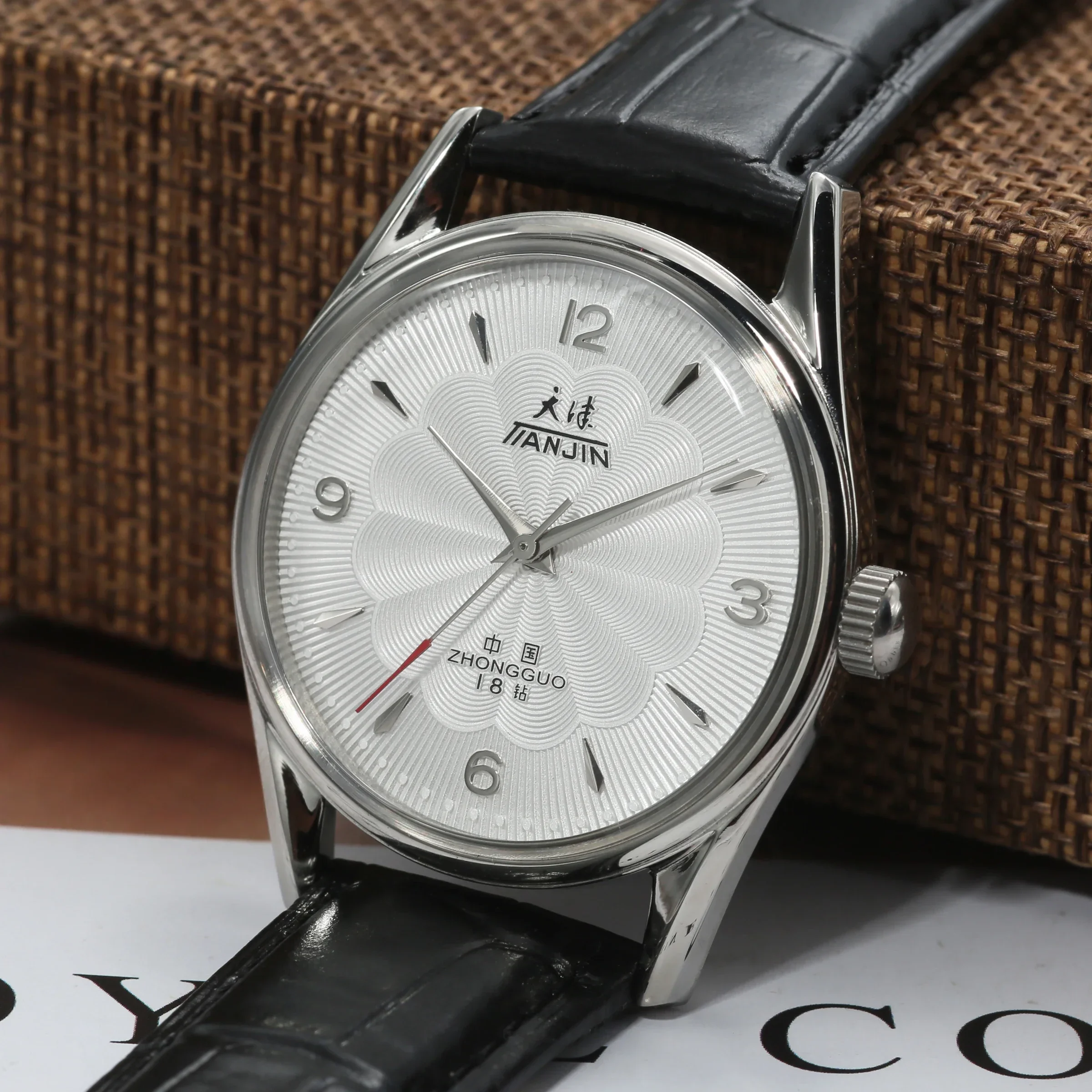 Мужские механические часы из нержавеющей стали Tianjin - 38 мм, Shanghai 8120, с ручным заводом, водонепроницаемые наручные часы
Мужские механические часы из нержавеющей стали Tianjin - 38 мм, Shanghai 8120, с ручным заводом, водонепроницаемые наручные часы