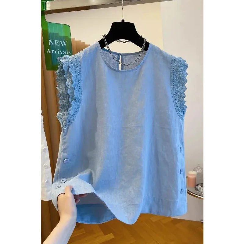 Женская синяя льняная майка без рукавов, повседневная, свободного кроя, с кружевной отделкой и боковыми пуговицами
Женская синяя льняная майка без рукавов, повседневная, свободного кроя, с кружевной отделкой и боковыми пуговицами