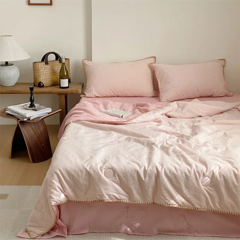 Nordic washed cotton gray striped single double summer cool quilt four-piece thin quilt air conditioner quilt Japanese style
Nordic washed cotton gray striped single double summer cool quilt four-piece thin quilt air conditioner quilt Japanese style