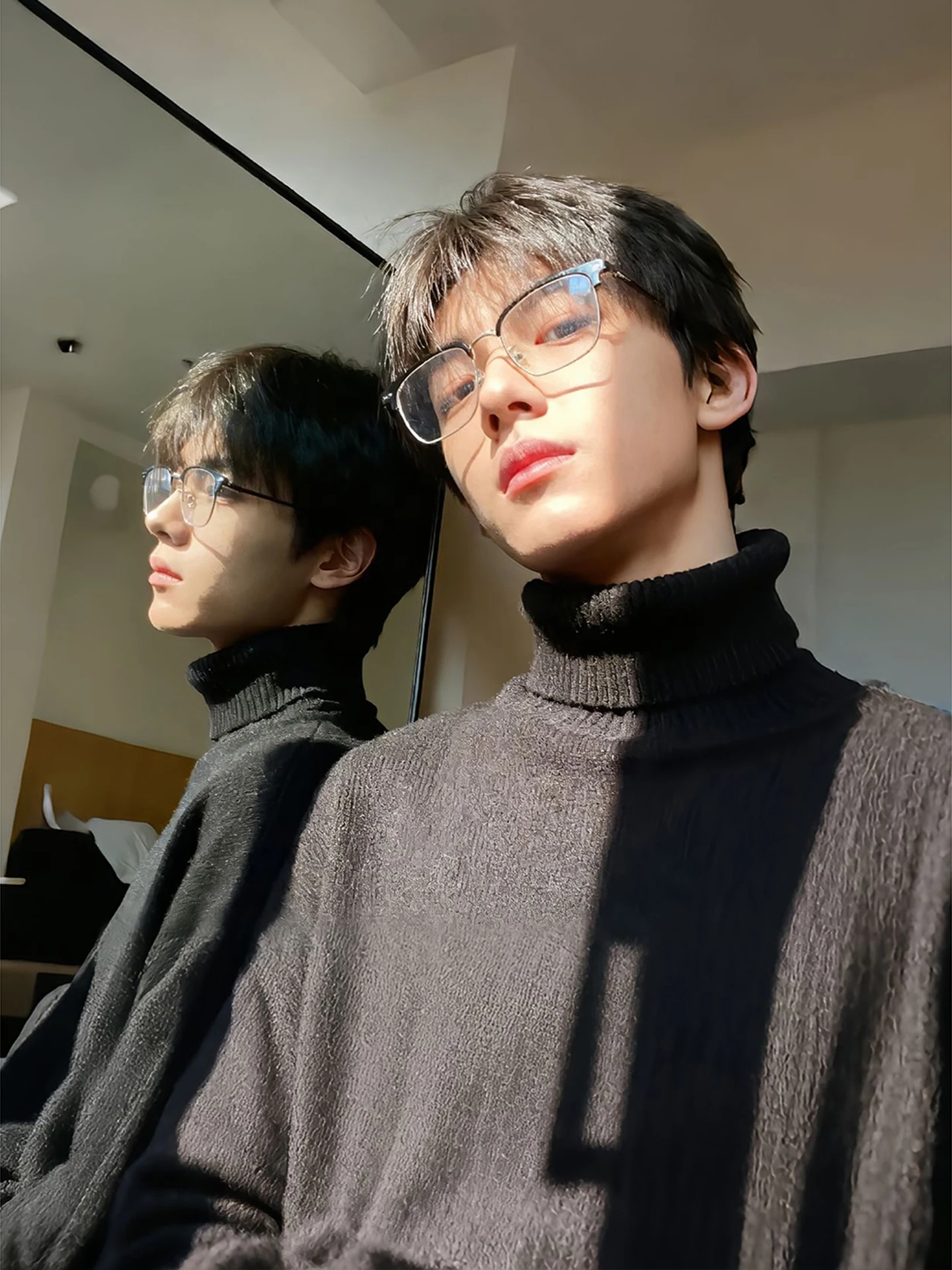 Мужской вязаный свитер с высоким воротником, утепленный флисом, повседневный, с длинным рукавом, зимний топ, мягкий, в британском стиле, цветной
Мужской вязаный свитер с высоким воротником, утепленный флисом, повседневный, с длинным рукавом, зимний топ, мягкий, в британском стиле, цветной