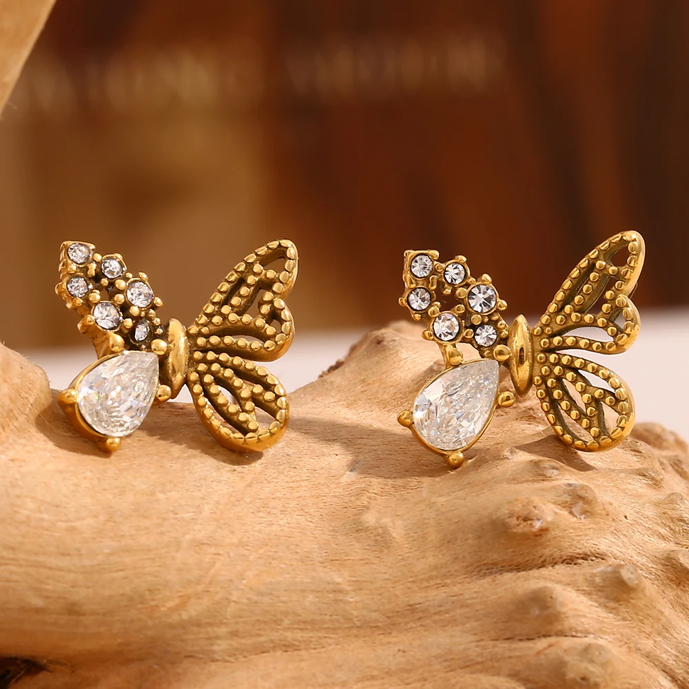 Asymmetric Half Set Zircon Butterfly Stud Earrings Hypoallergenic 316L Stainless Steel Women's Earrings 18K Gold Plated Gift
Asymmetric Half Set Zircon Butterfly Stud Earrings Hypoallergenic 316L Stainless Steel Women's Earrings 18K Gold Plated Gift
