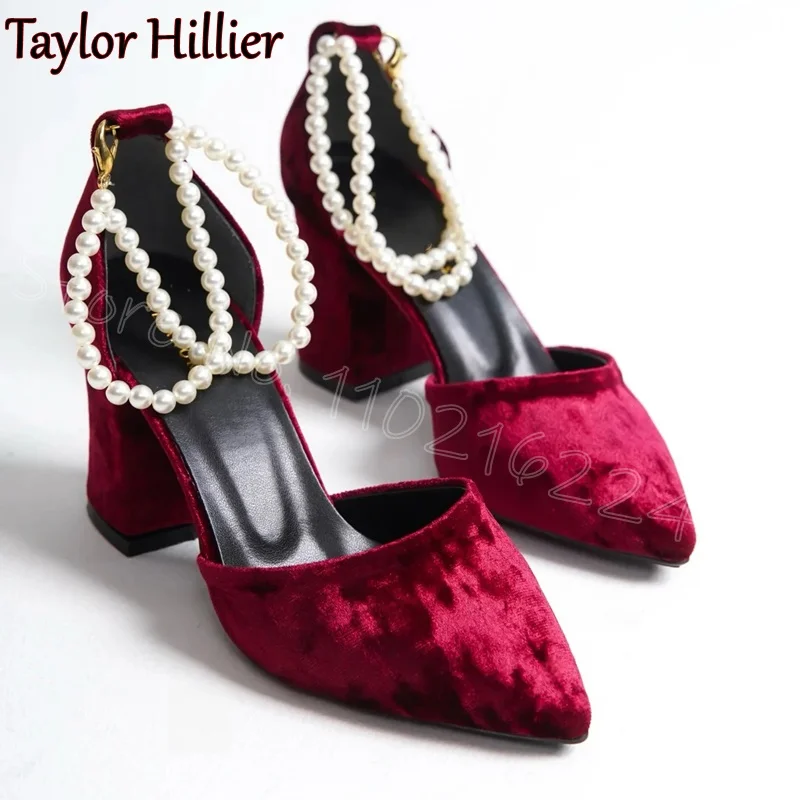 Velvet Pearl Mules Pointed Toe Thick Heel Shallow Mouth High Heels Spring New Fashion Banquet Wedding Women'S Shoes Large Size
Velvet Pearl Mules Pointed Toe Thick Heel Shallow Mouth High Heels Spring New Fashion Banquet Wedding Women'S Shoes Large Size