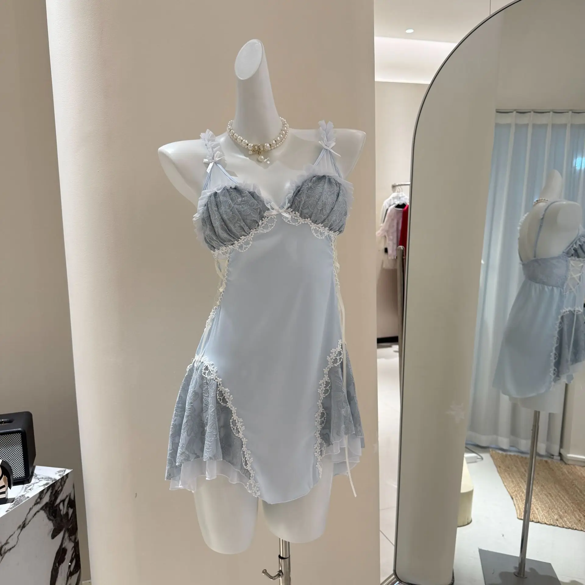 Сексуальное кружевное белье, ночная рубашка, женская сорочка, одежда для сна, летняя ночная рубашка из ледяного шелка, модная ночная рубашка, домашняя одежда
Сексуальное кружевное белье, ночная рубашка, женская сорочка, одежда для сна, летняя ночная рубашка из ледяного шелка, модная ночная рубашка, домашняя одежда