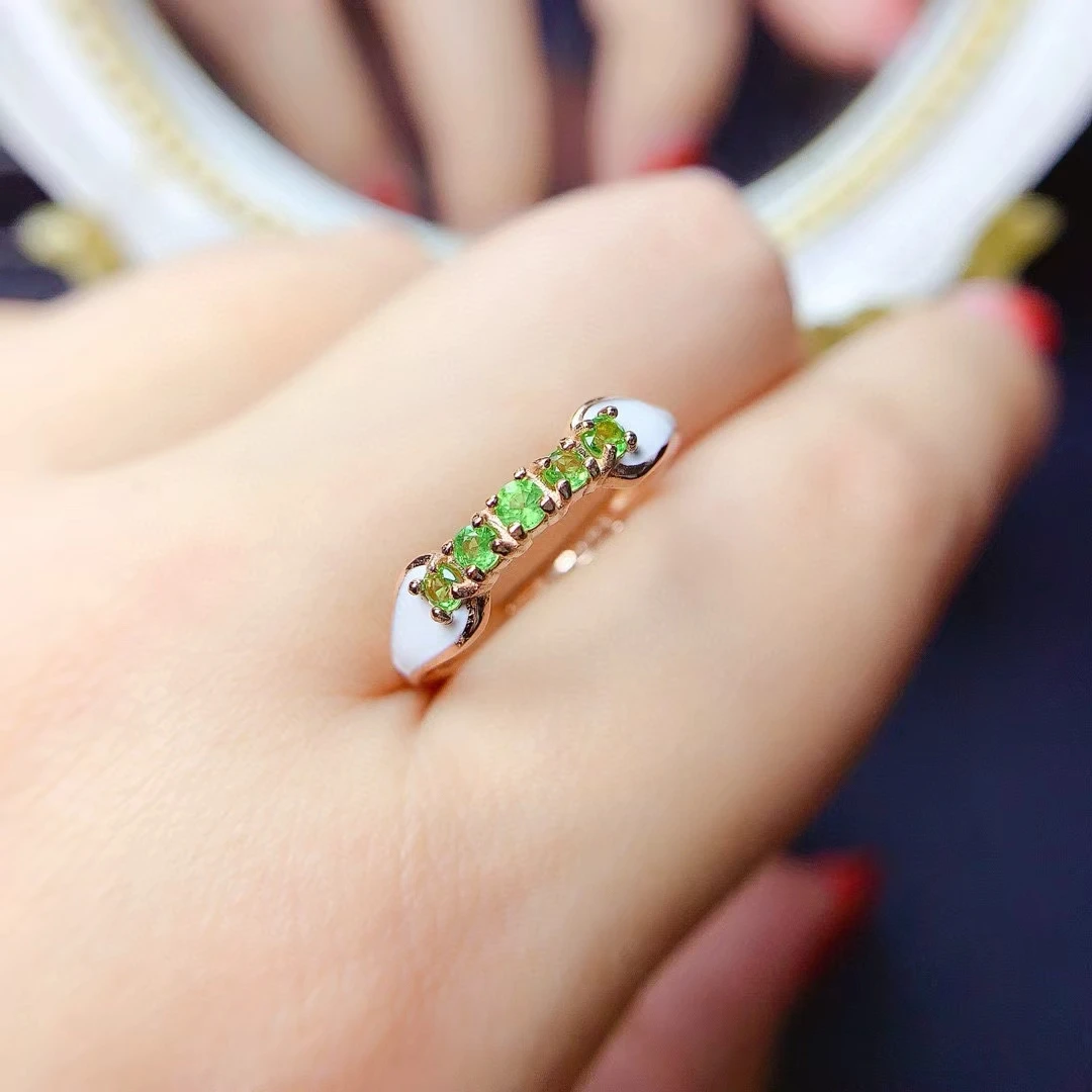 KJJEAXCMY Fine Jewelry Natural Tsavorite Women's Ring S925 Pure Silver Exquisite Inlaid High Clarity Gems Support Testing
KJJEAXCMY Fine Jewelry Natural Tsavorite Women's Ring S925 Pure Silver Exquisite Inlaid High Clarity Gems Support Testing