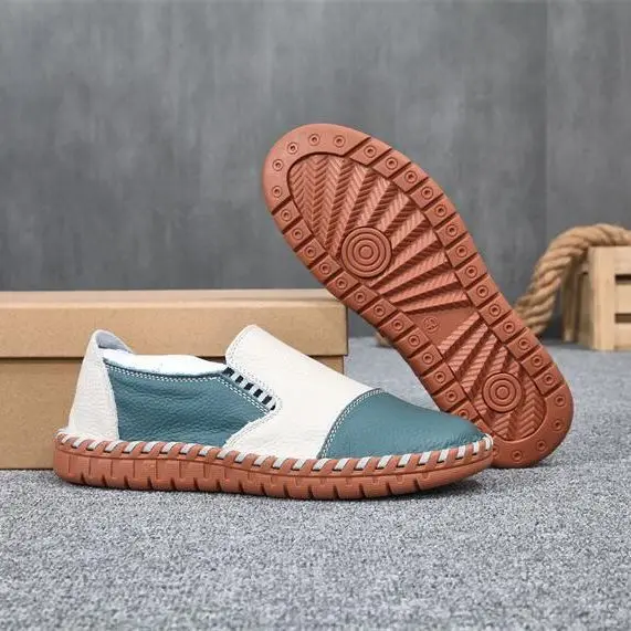 Summer New Lazy One-pedal Leather Driving Car First Layer Cowhide Men's Handmade Beanie Breathable Casual Shoes
Summer New Lazy One-pedal Leather Driving Car First Layer Cowhide Men's Handmade Beanie Breathable Casual Shoes