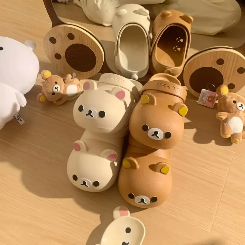 Rilakkuma Cartoon Hole Sandals Cute Bear PVC Non-Slip Anti-Odor Summer Beach Shoes for Women Fashionable Wear Bag Head Slippers
Rilakkuma Cartoon Hole Sandals Cute Bear PVC Non-Slip Anti-Odor Summer Beach Shoes for Women Fashionable Wear Bag Head Slippers