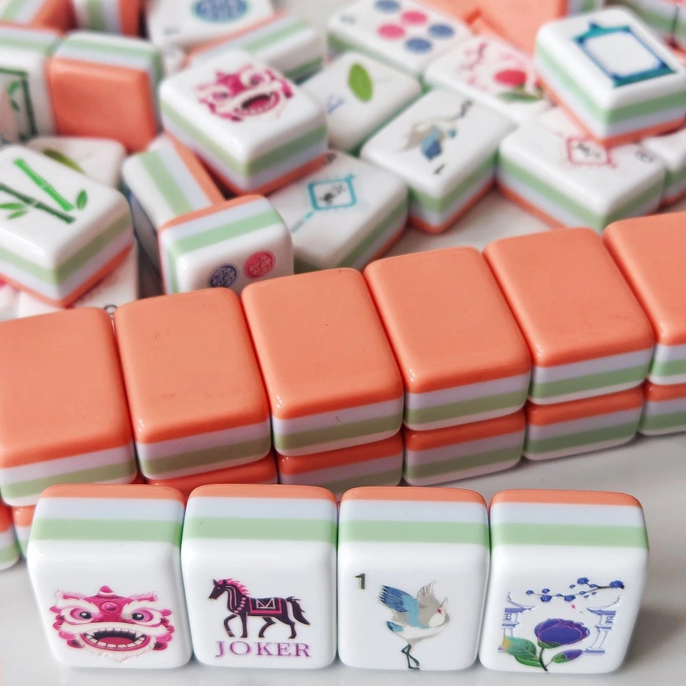 OMHJGO Luxury Modern American Mahjong Set 4-Layer Acrylic Engraved Mahjong 160 Tiles Travel Mah Jongg Sets for Adult Board Games
OMHJGO Luxury Modern American Mahjong Set 4-Layer Acrylic Engraved Mahjong 160 Tiles Travel Mah Jongg Sets for Adult Board Games