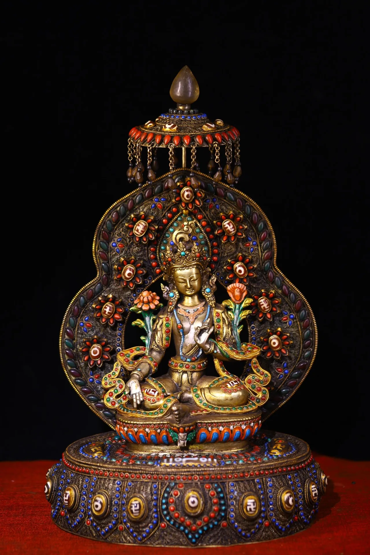 18"Tibetan Temple Collection Old Bronze Tibetan Silver Gilded Mosaic Gem gZi Beads Green Tara Buddha Buddhist Niche Worship Hall
18"Tibetan Temple Collection Old Bronze Tibetan Silver Gilded Mosaic Gem gZi Beads Green Tara Buddha Buddhist Niche Worship Hall