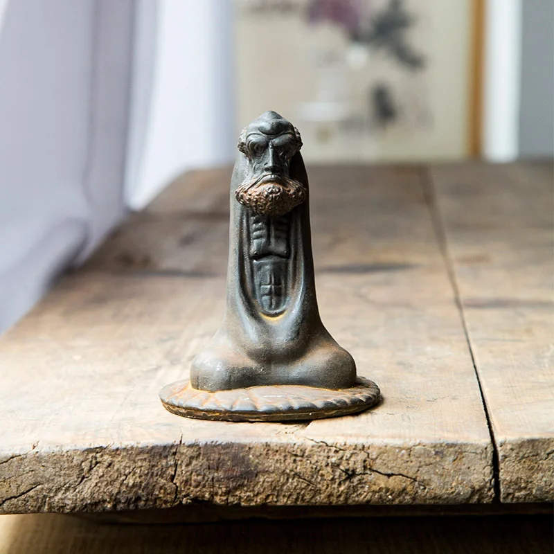 New Chinese Style Zen Character Daruma Patriarch Imitation Cast Iron Rust Desktop Small Ornament National Style Sculpture Handma
New Chinese Style Zen Character Daruma Patriarch Imitation Cast Iron Rust Desktop Small Ornament National Style Sculpture Handma