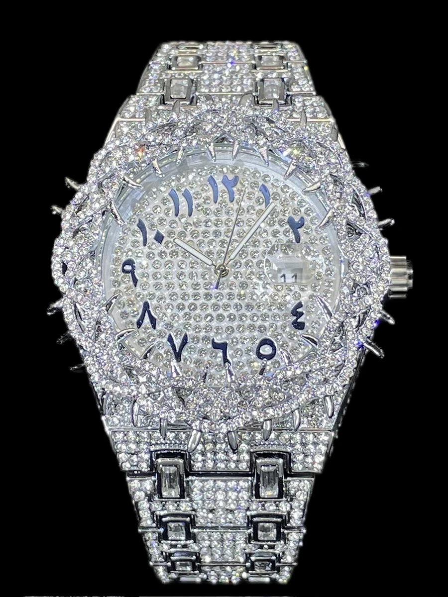 Luxury Brand UNIGUET Cool Black Dial Mens Watch Fashion Thorn Crown Quartz Watches Hip Hop Iced Diamond Wristwatch Man New Hot
Luxury Brand UNIGUET Cool Black Dial Mens Watch Fashion Thorn Crown Quartz Watches Hip Hop Iced Diamond Wristwatch Man New Hot