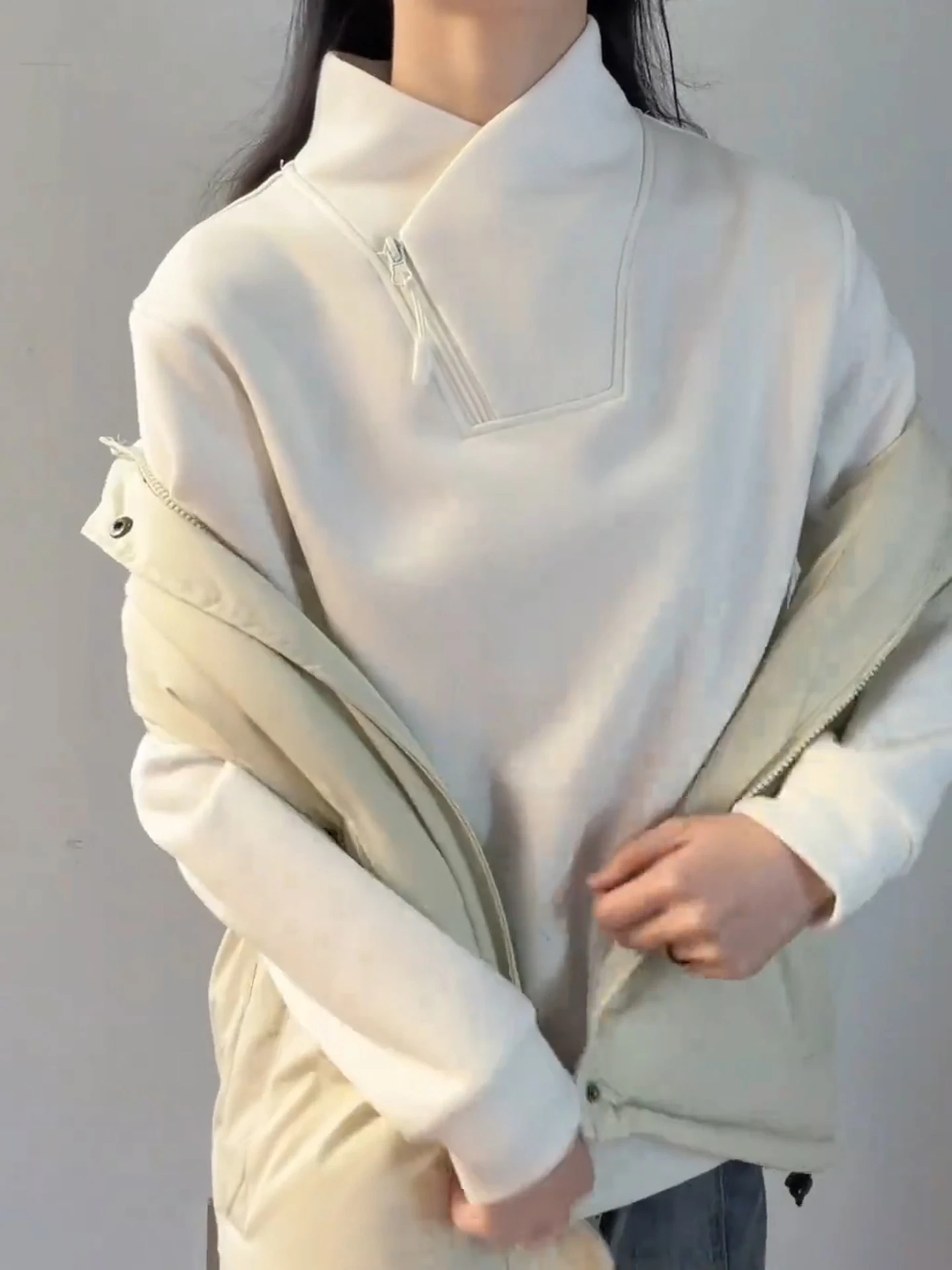 Cleanfit Zippered Fce Lined Thi Long Sve High Collar Hoodie ex Autumn Winter Comfortable Polyester Sweatirt
Cleanfit Zippered Fce Lined Thi Long Sve High Collar Hoodie ex Autumn Winter Comfortable Polyester Sweatirt