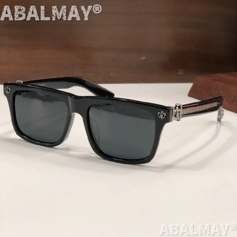 Top High Quality Sunglasses for Men and Women BOXLUNCH A Titanium Style Retro Fashion Design Sun Glasses UV400 with box
Top High Quality Sunglasses for Men and Women BOXLUNCH A Titanium Style Retro Fashion Design Sun Glasses UV400 with box