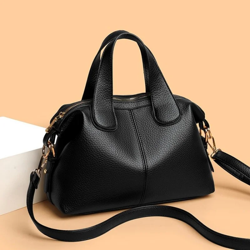 Luxury Brand Leather Women's Handbag Fashionable Elegant Popular Classic Classy Edge Trendy Daily Bag 
Luxury Brand Leather Women's Handbag Fashionable Elegant Popular Classic Classy Edge Trendy Daily Bag