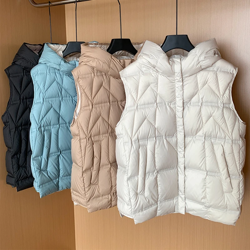 Janveny 2026 New Autumn Winter Hooded Puffer Waistcoat Women Lightweight Warm Loose 90% White Duck Down Short Sleeveless Vest
Janveny 2026 New Autumn Winter Hooded Puffer Waistcoat Women Lightweight Warm Loose 90% White Duck Down Short Sleeveless Vest