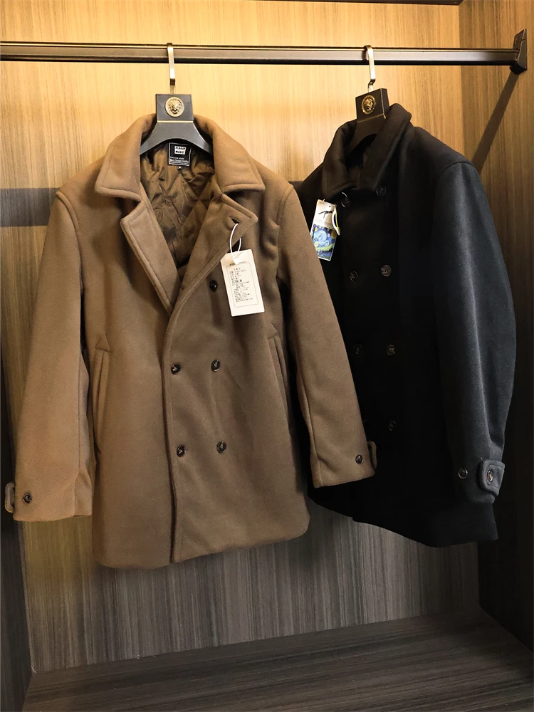 00 шерстяное мужское зимнее пальто, модное городское пальто средней длины с лацканами, модное универсальное однотонное шерстяное пальто с лацканами
00 шерстяное мужское зимнее пальто, модное городское пальто средней длины с лацканами, модное универсальное однотонное шерстяное пальто с лацканами