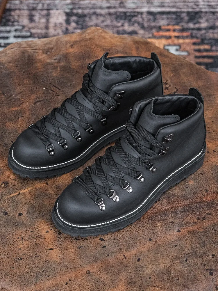 Handcrafted Genuine Leather Hiking Shoes Retro Men Goodyear Welted Walking Trekking Shoes Outdoor Trendy Casual Ankle Boots
Handcrafted Genuine Leather Hiking Shoes Retro Men Goodyear Welted Walking Trekking Shoes Outdoor Trendy Casual Ankle Boots