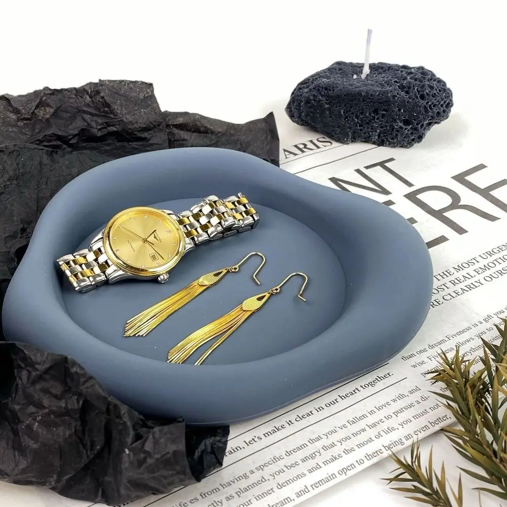 Новая силиконовая подставка для облаков, нескользящая термостойкая подставка для стола, защита для кухонной посуды, набор кухонной посуды
Новая силиконовая подставка для облаков, нескользящая термостойкая подставка для стола, защита для кухонной посуды, набор кухонной посуды