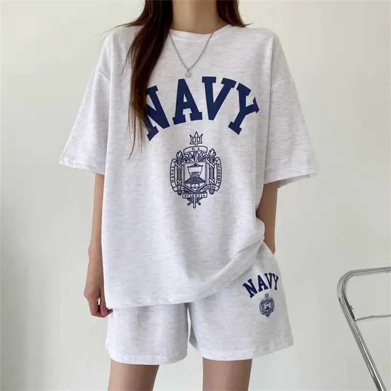 Short Sleeved Shorts Sets for Women Summer Trend Thin T-shirt and Shorts Two Piece Set Fashion Casual Sportswear Loose Outfit
Short Sleeved Shorts Sets for Women Summer Trend Thin T-shirt and Shorts Two Piece Set Fashion Casual Sportswear Loose Outfit