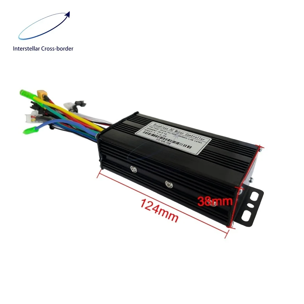 Универсальный синусоидальный контроллер 26A, три режима, 24В/36В/48В, стандартный разъем для переоборудования электросамокатов и велосипедов
Универсальный синусоидальный контроллер 26A, три режима, 24В/36В/48В, стандартный разъем для переоборудования электросамокатов и велосипедов