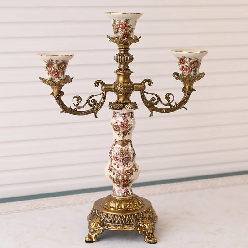 Villa model room creative decorative crafts candle holder, European American pastoral entrance alloy ceramic ornament
Villa model room creative decorative crafts candle holder, European American pastoral entrance alloy ceramic ornament