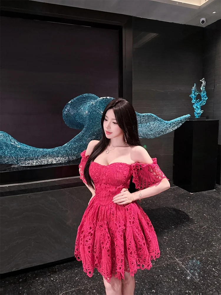 Rouge Puce Color Dress Women Elegant Lady High-End Feeling Birthday Dress Heavy Embroidery Lace Hollow out Waist-Cinching Sho...
Rouge Puce Color Dress Women Elegant Lady High-End Feeling Birthday Dress Heavy Embroidery Lace Hollow out Waist-Cinching Sho...