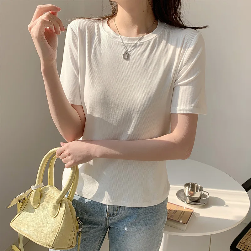 2023 Summer New Women's Underlay Shirt Simple and Versatile Short Sleeve Round Neck Casual Loose Tee Shirt Breathable Tops
2023 Summer New Women's Underlay Shirt Simple and Versatile Short Sleeve Round Neck Casual Loose Tee Shirt Breathable Tops