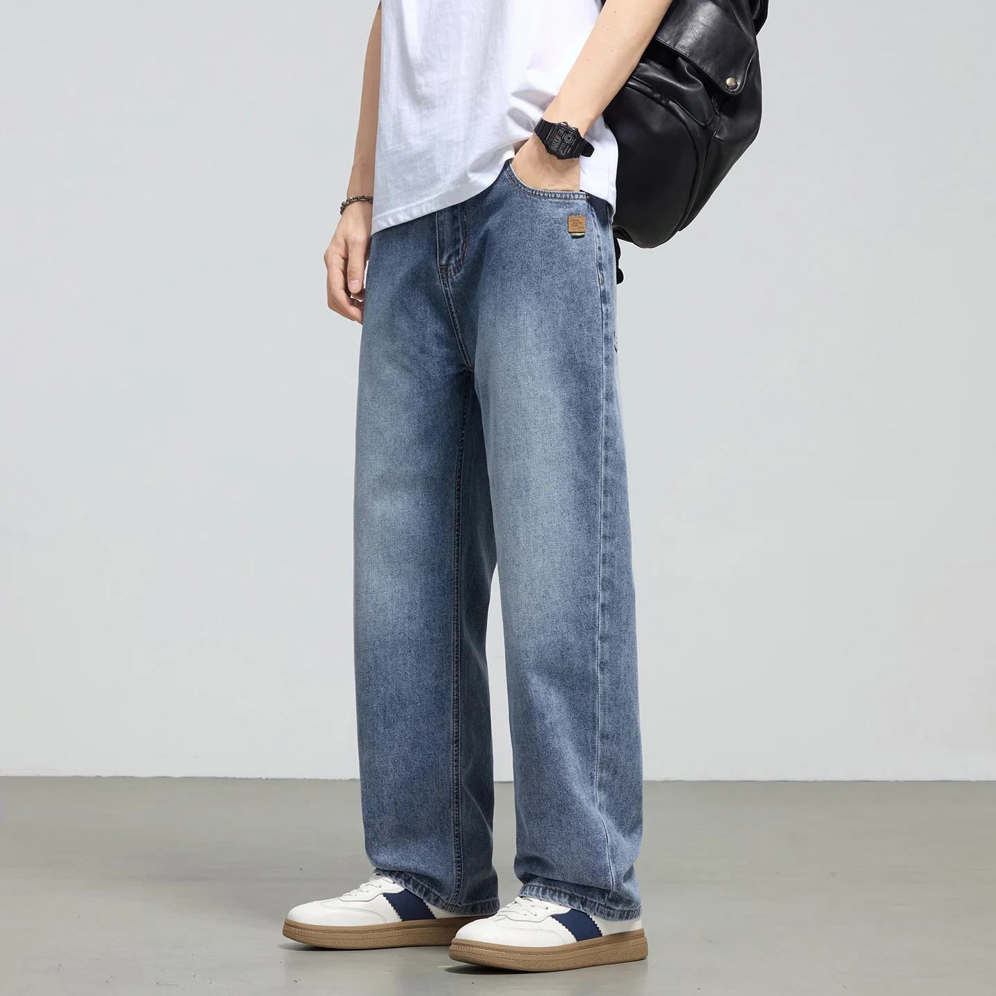 Men's Retro Straight Jeans Streetwear Korean Fashion Loose Wide Leg Denim Pants Casual Spring Autumn Male Trousers
Men's Retro Straight Jeans Streetwear Korean Fashion Loose Wide Leg Denim Pants Casual Spring Autumn Male Trousers