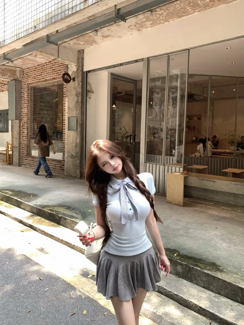 Prep School Style Two-Piece Set Collar Striped Short Sleeve T-Shirt Women's High Waist Skirt Pleated Short Skirt
Prep School Style Two-Piece Set Collar Striped Short Sleeve T-Shirt Women's High Waist Skirt Pleated Short Skirt
