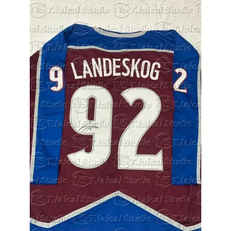 European And American Large Edition Long Sleeve Ice Hockey Robe Quick Drying Hip Hop Skateboarding Street Dance Trendy T-shirt
European And American Large Edition Long Sleeve Ice Hockey Robe Quick Drying Hip Hop Skateboarding Street Dance Trendy T-shirt