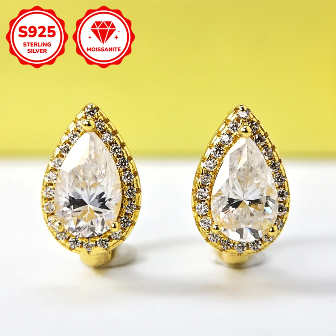 1pair 1Carat Moissanite Earrings - Made of S925 Silver, Stylish and Elegant, Exquisite Jewelry Suitable for Ladies To Wear Daily
1pair 1Carat Moissanite Earrings - Made of S925 Silver, Stylish and Elegant, Exquisite Jewelry Suitable for Ladies To Wear Daily