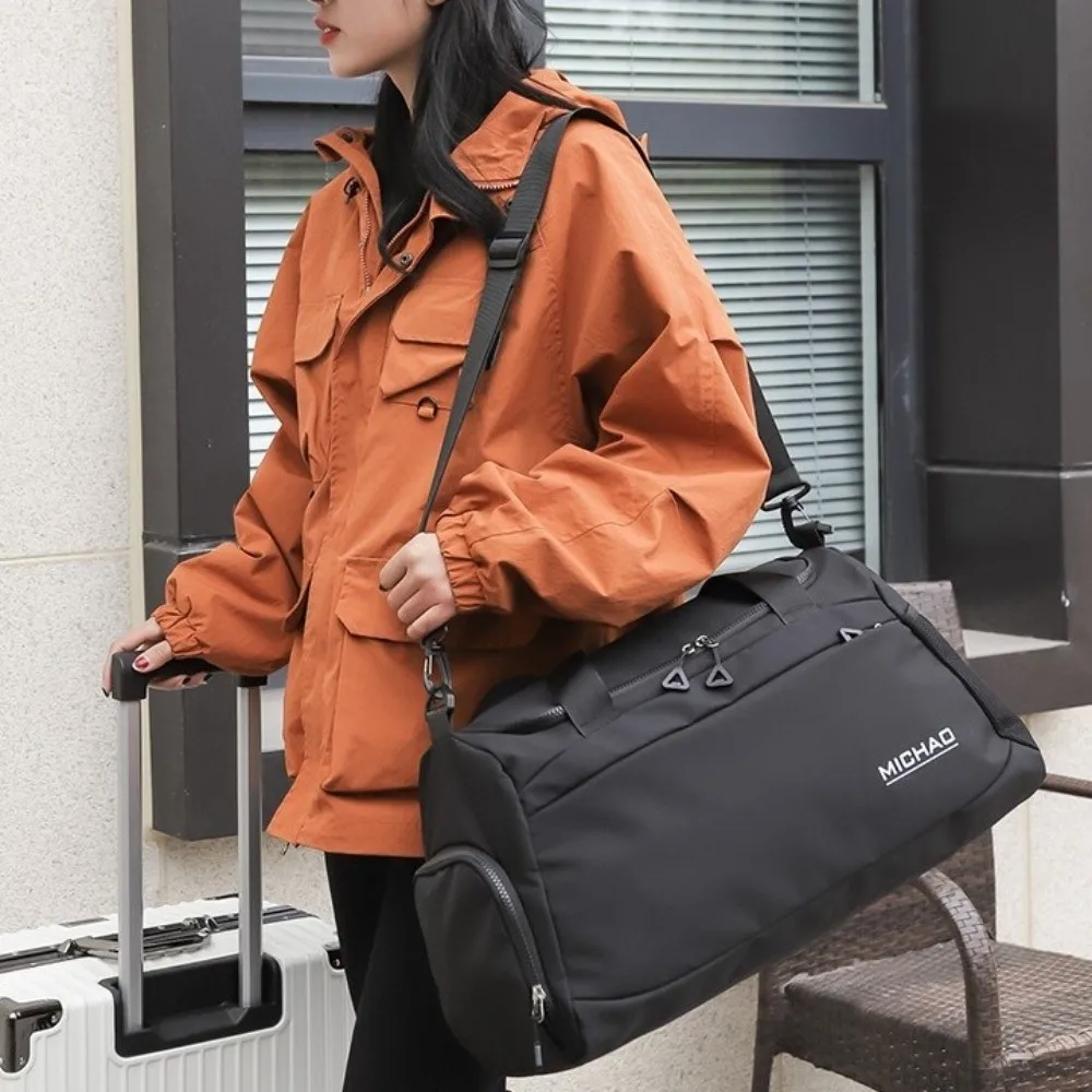 Wet Dry Separation Travel Duffel Bag Waterproof Durable Travel Luggage Bag Shoes Compartment Wear resistant Gym Shoulder Bag
Wet Dry Separation Travel Duffel Bag Waterproof Durable Travel Luggage Bag Shoes Compartment Wear resistant Gym Shoulder Bag