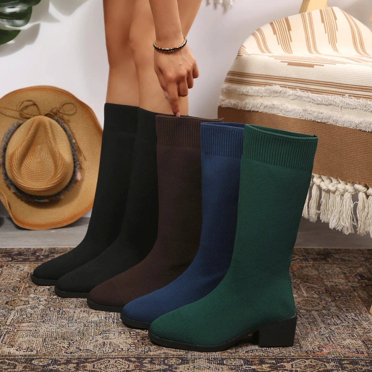 Spring Autumn Fashion Women Boots square head Knitted Socks Boots Slip on Mid-Calf Boots Women High Heels Plus Size 35-43 Shoes
Spring Autumn Fashion Women Boots square head Knitted Socks Boots Slip on Mid-Calf Boots Women High Heels Plus Size 35-43 Shoes