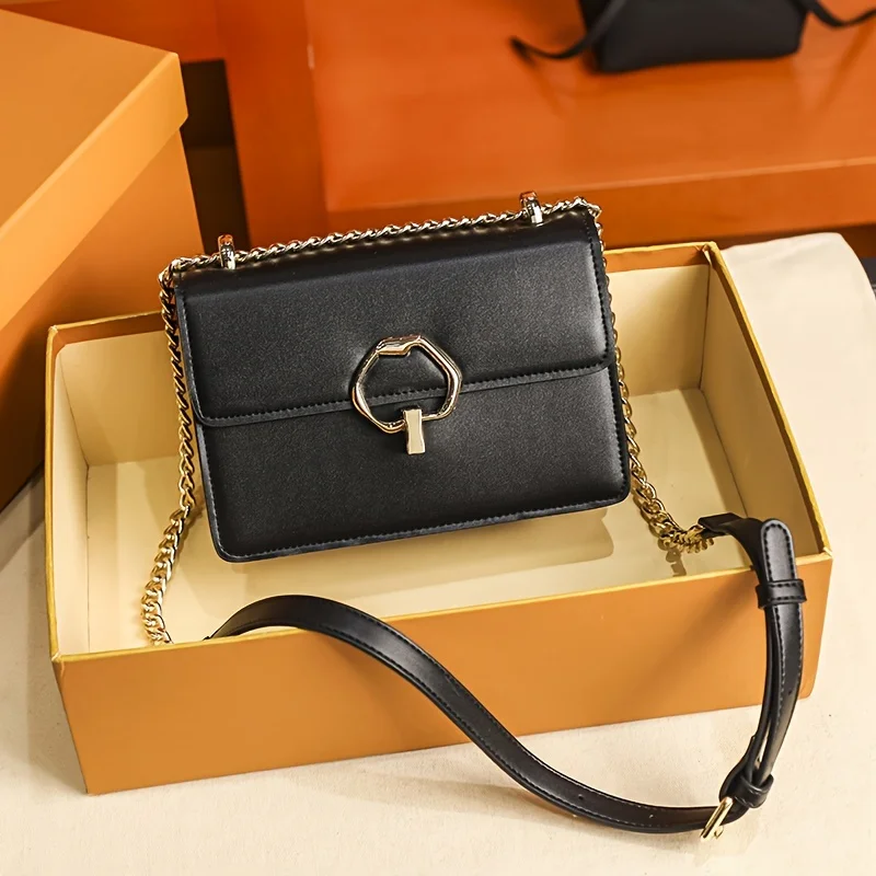 Chain Crossbody Bag, Women's Mini Shoulder Bag, Simple Solid Color Square Purse With Turn Lock
Chain Crossbody Bag, Women's Mini Shoulder Bag, Simple Solid Color Square Purse With Turn Lock