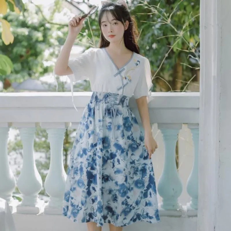 2023 Summer Women Traditional Fairy Cheongsam Elegant Chinese Style Evening Party Dress Stage Folk Dance Ancient Costume
2023 Summer Women Traditional Fairy Cheongsam Elegant Chinese Style Evening Party Dress Stage Folk Dance Ancient Costume