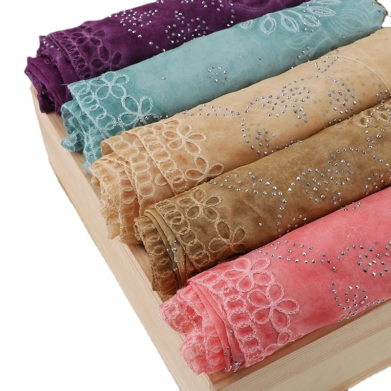 New Artificial Silk Embroidered Headscarf, Women's Fashion Headscarf
New Artificial Silk Embroidered Headscarf, Women's Fashion Headscarf