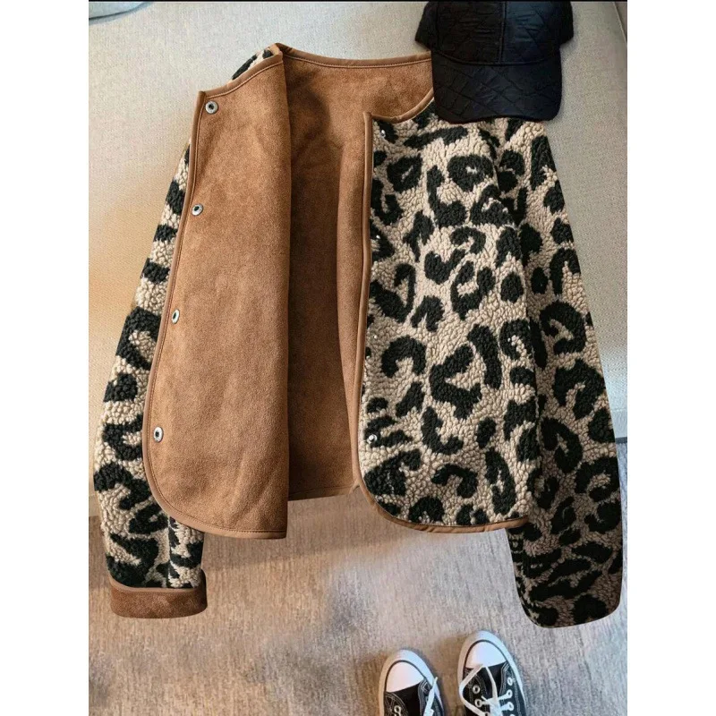 Furlike Short Coat Women's Fashion Outerwear Cross-Border XB46890511 Other Style 100% Other Material Spring Season
Furlike Short Coat Women's Fashion Outerwear Cross-Border XB46890511 Other Style 100% Other Material Spring Season