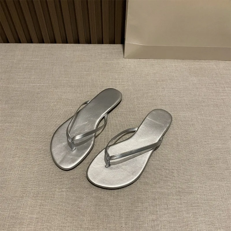 Summer New Women's Shoes Fashion Classic Flat Flip Flops for Woman Comfort Vacation Casual Shoes Designer Shoes Zapatos De Mujer
Summer New Women's Shoes Fashion Classic Flat Flip Flops for Woman Comfort Vacation Casual Shoes Designer Shoes Zapatos De Mujer