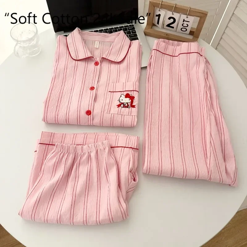 Hello Kitty pajamas three-piece new cotton women's loungewear set casual and comfortable Sanrio pajamas loungewear
Hello Kitty pajamas three-piece new cotton women's loungewear set casual and comfortable Sanrio pajamas loungewear