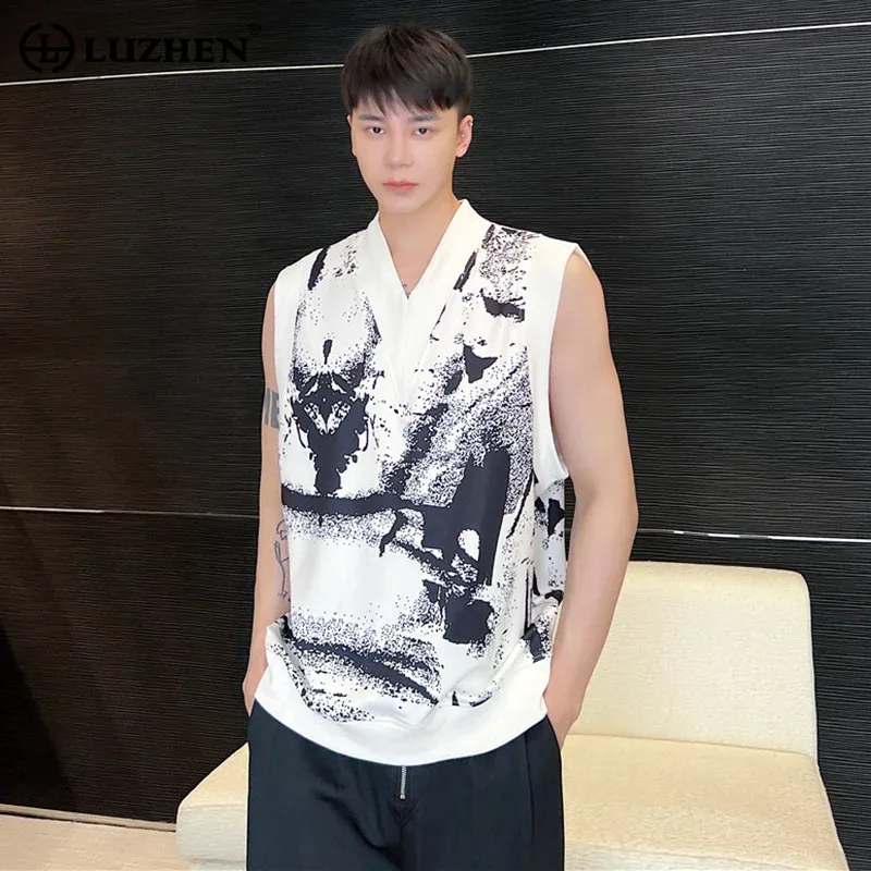 LUZHEN V Neck High Quality Sleeveless T-shirts Men's 2025 Summer Trendy Handsome Loose New Casual Tank Tops Male Clothes JY1462
LUZHEN V Neck High Quality Sleeveless T-shirts Men's 2025 Summer Trendy Handsome Loose New Casual Tank Tops Male Clothes JY1462