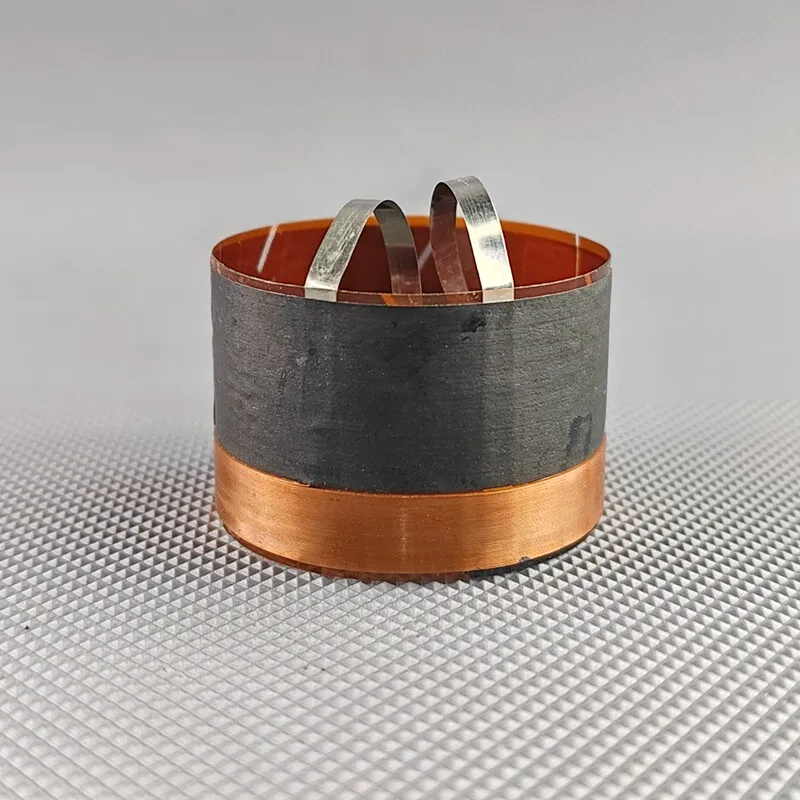 38.5mm for Marantz mid-range speaker cone, flat wire, Kapton, 38.5 cores, 8 ohms
38.5mm for Marantz mid-range speaker cone, flat wire, Kapton, 38.5 cores, 8 ohms
